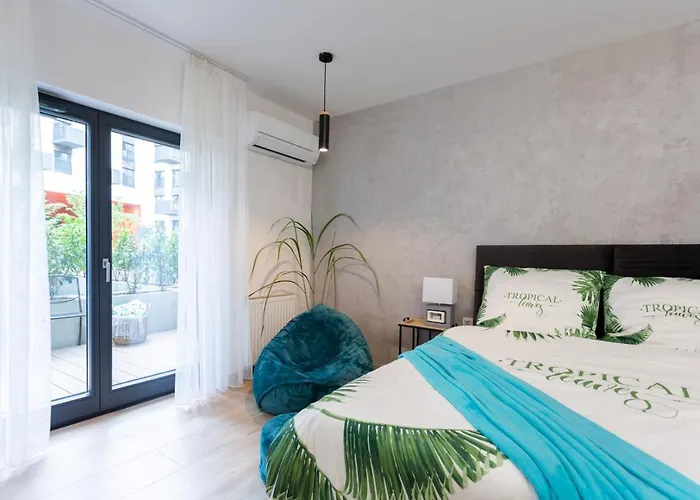 Luxurycity Apartment With Terrace