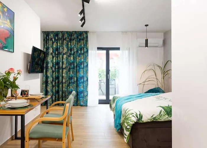 Luxurycity Apartment With Terrace