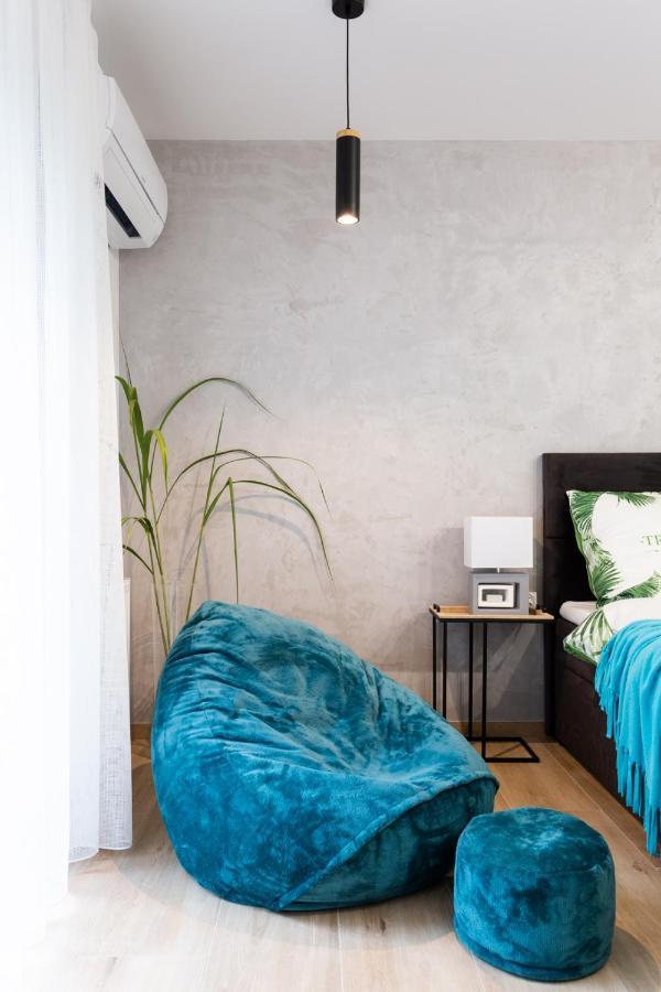 Luxurycity With Terrace Apartment